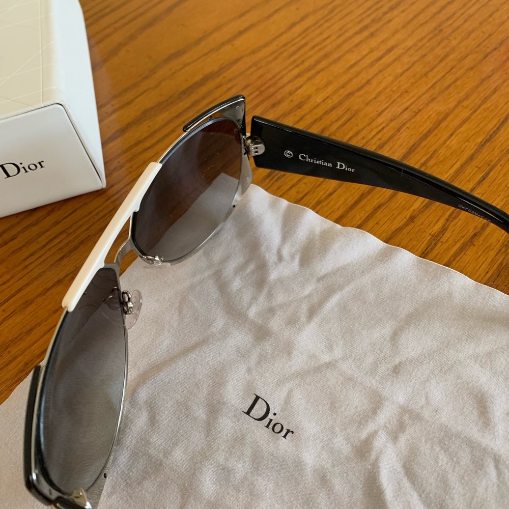 DIOR SUNGLASSES - Picture 5 of 8